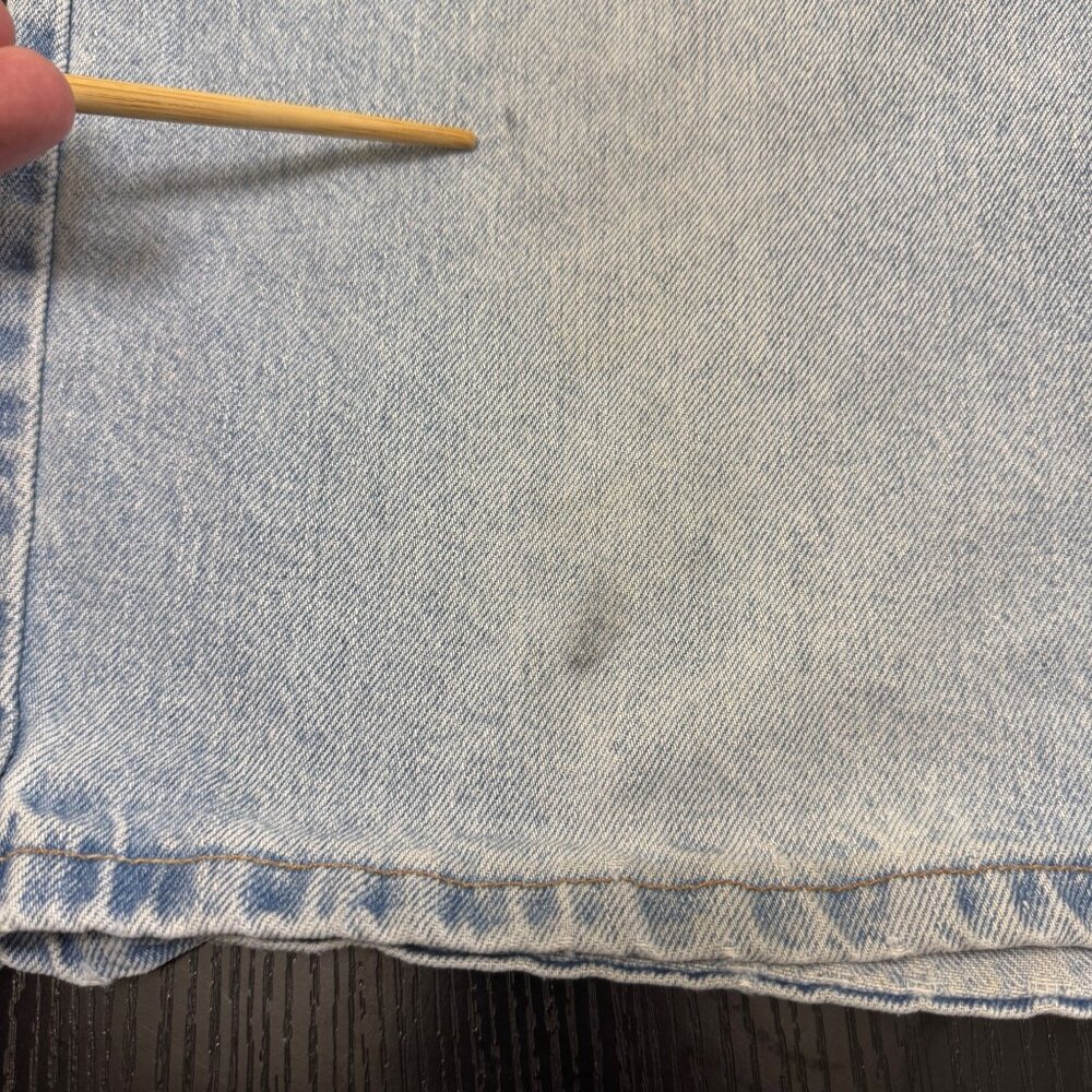VTG Levi's 550 Jean Shorts Men's 38 Light Wash Relaxed Fit Wide Leg Jorts 90s - Picture 9 of 14